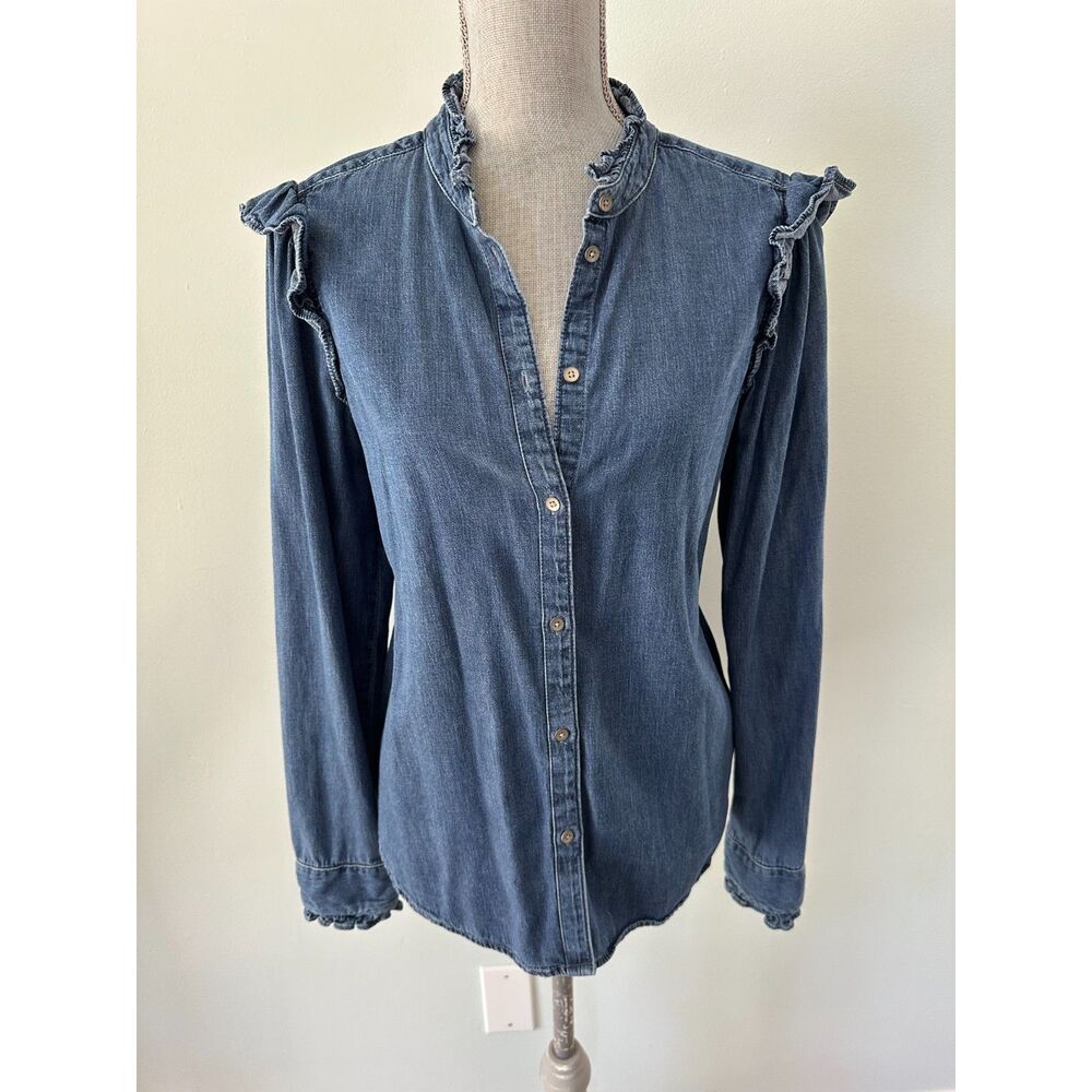 GAP Ruffle Denim Shirt size M Chambray Long Sleeve Button Down Medium Wash Blue